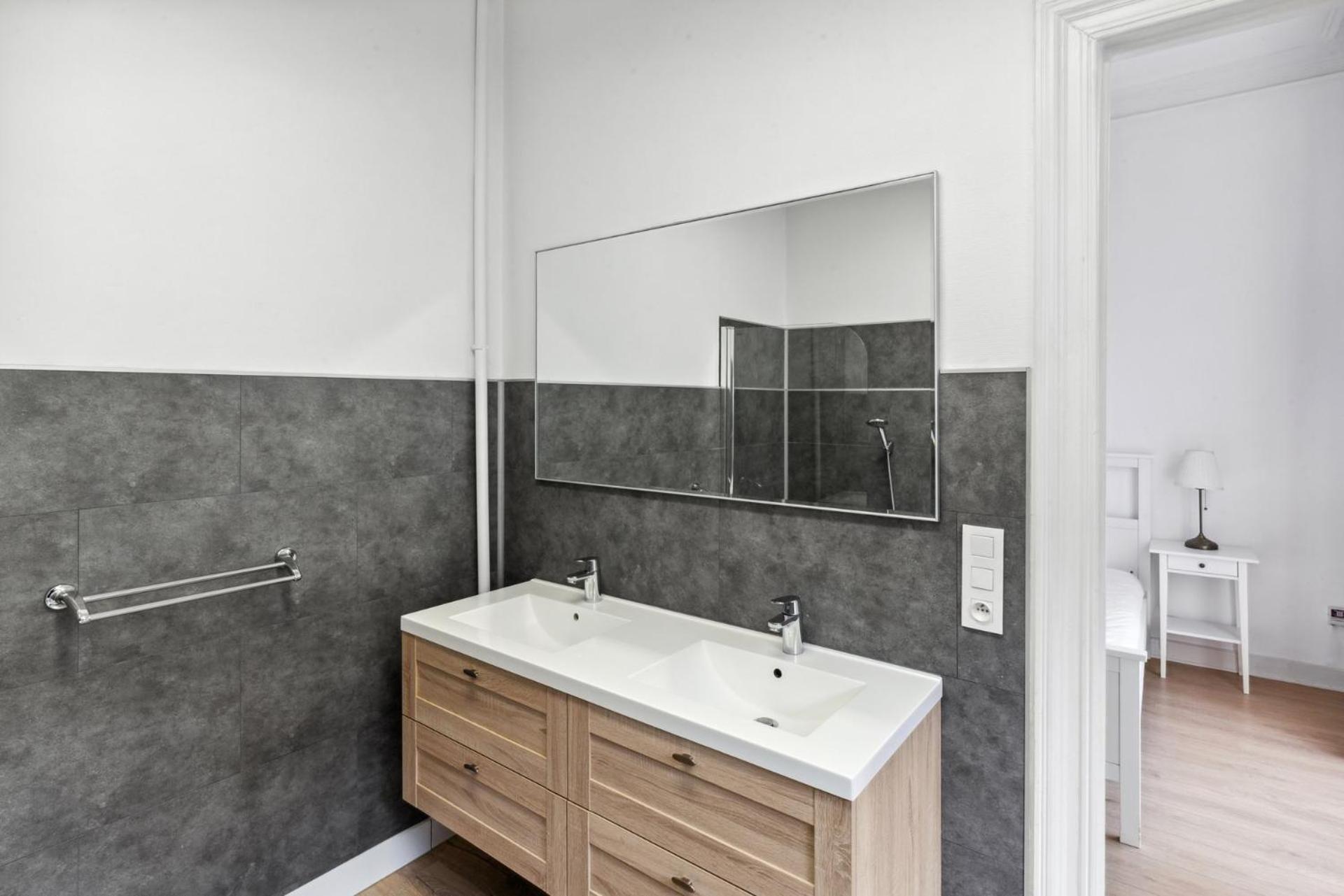 Apartment in Brussels, Lantsheere by Homenhancement SA Buitenkant foto