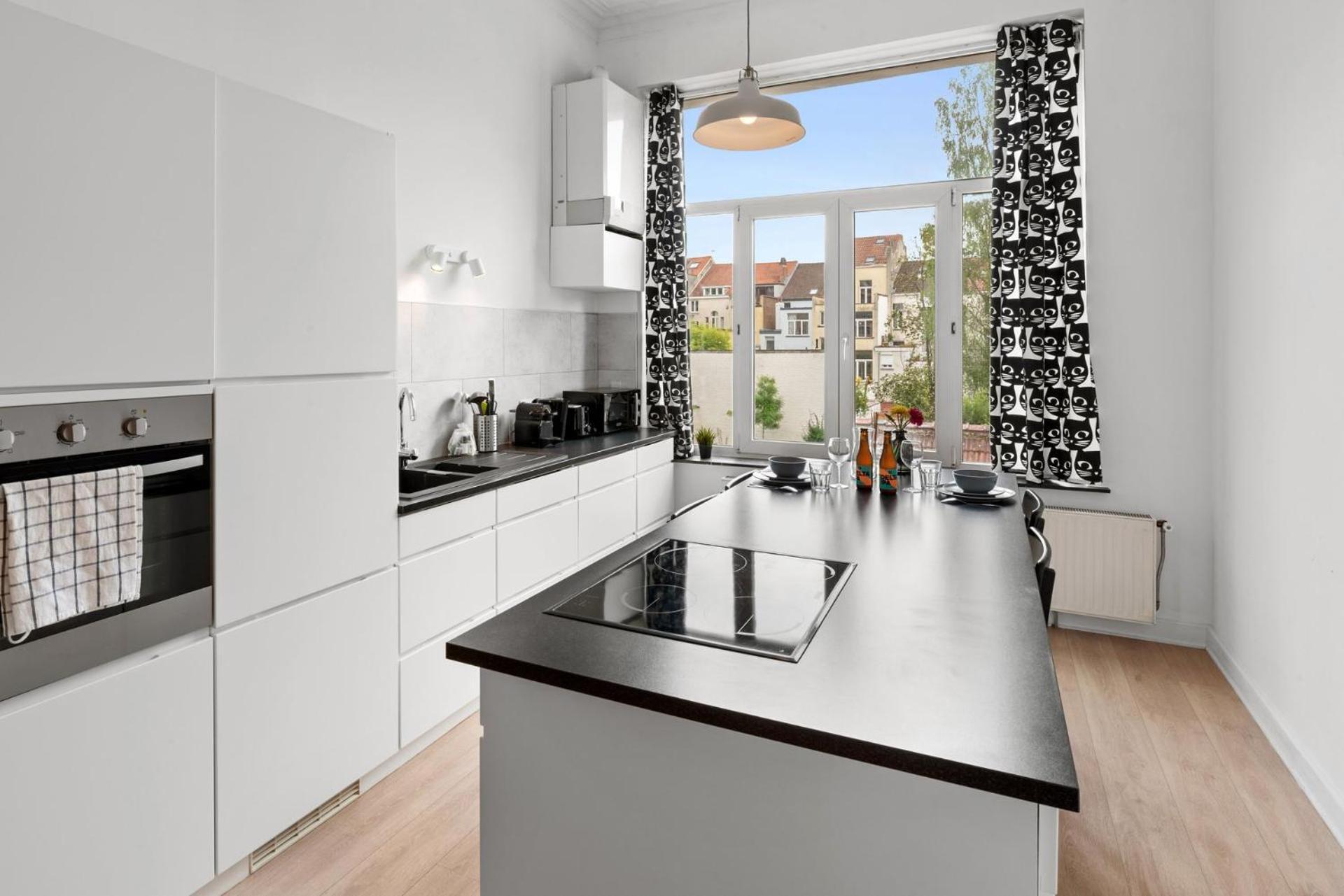 Apartment in Brussels, Lantsheere by Homenhancement SA Buitenkant foto