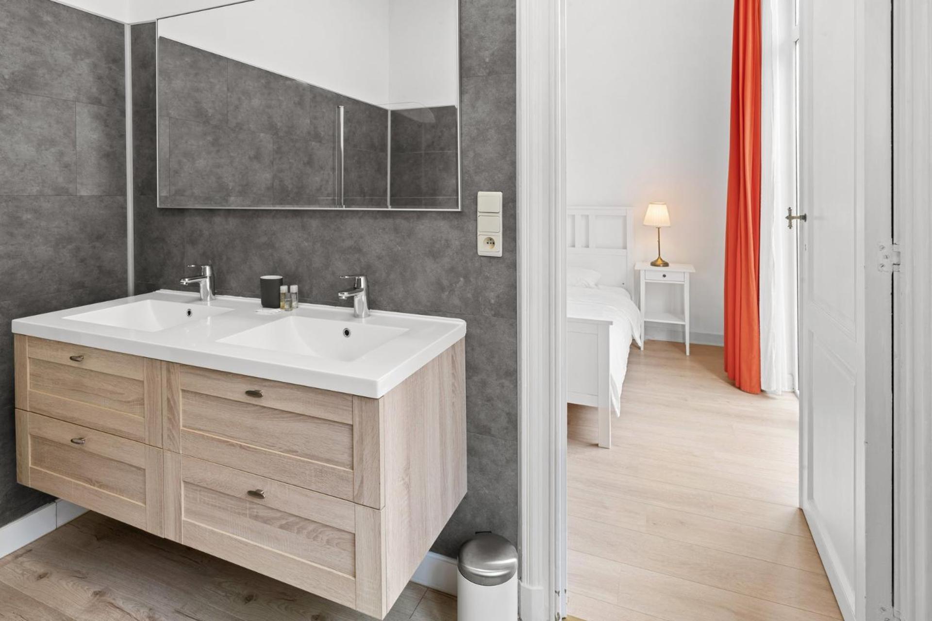 Apartment in Brussels, Lantsheere by Homenhancement SA Buitenkant foto